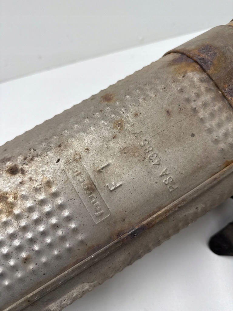 Opel crossland x 2021 задняя гаситель kompletny Недорого