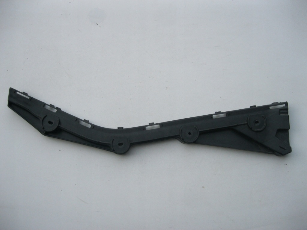 фото №2, Направляющая правый бампера задняя skoda rapid 12-18