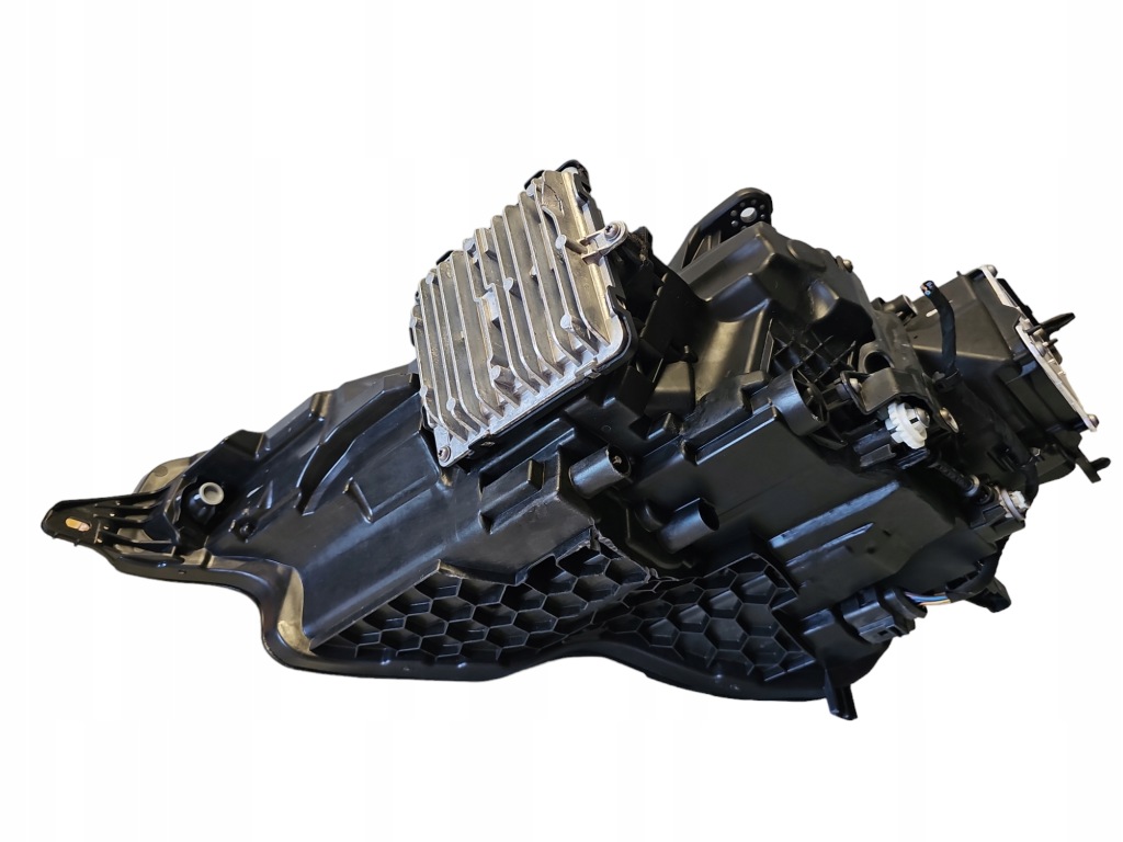 фото №5, Volvo s60 v60 ii лампа led правая 32228816