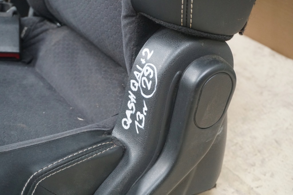 Nissan qashqai+ 2 2013r gab trim gab g сиденья заднее сиденье drugi ряд 88320br90d Киев