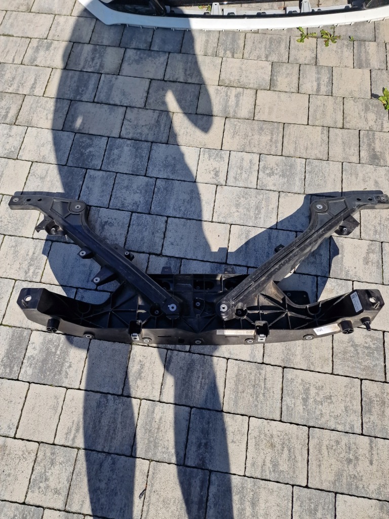 Купити Ремінь передній tesla model y