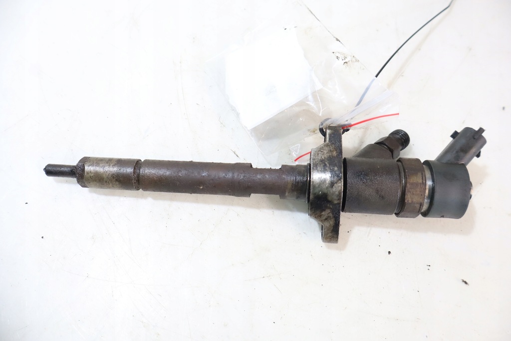 фото №1, Инжектор форсунка volvo s40 ii 1.6d