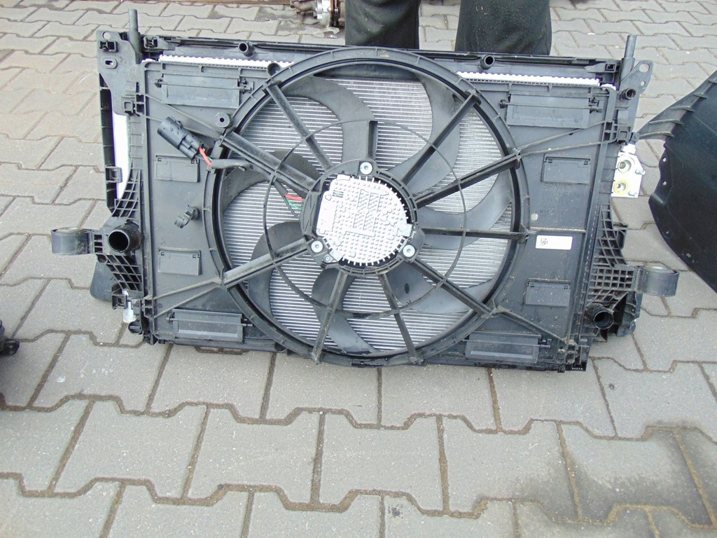 фото №12, Kompletny перед volvo xc40 lift 2.0b full led 32339436 734 поцарапанный капот