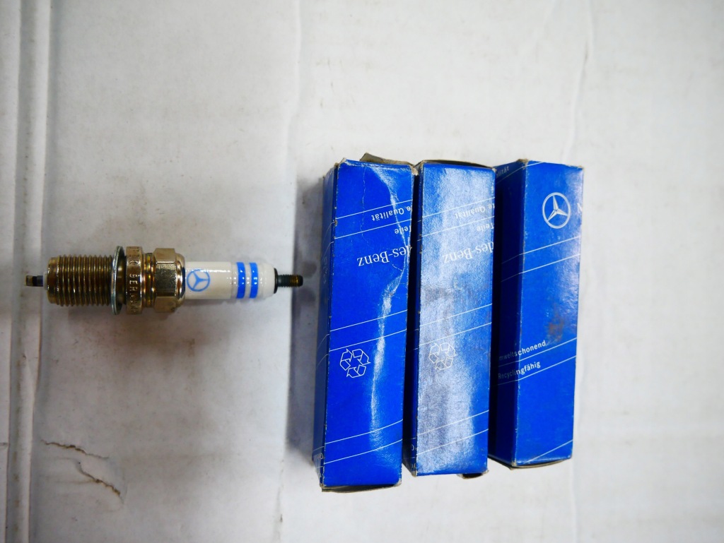 Купить Mercedes - benz свеча зажигания оригинальный номер a0031596603