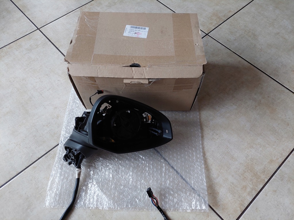 фото №1, Дзеркало праве - audi a5 f5 - 8w - sportback - audi rs5 - audi s5 - 15 pin