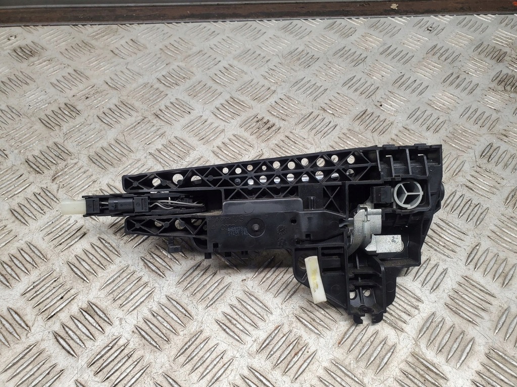 фото №6, Audi a8 s8 d4 4h 2013 перед сторона правая ручка наружная дверь передних