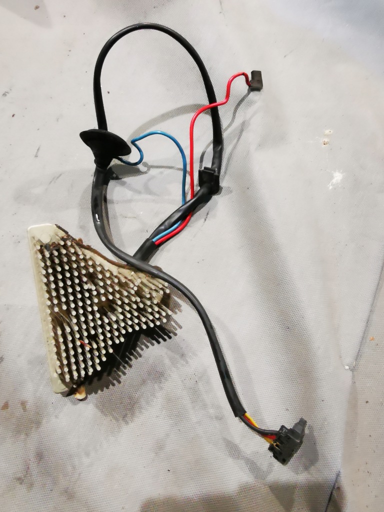 фото №5, Резистор вентилятор регулятор кондиционера автоматической jeż mercedes w124