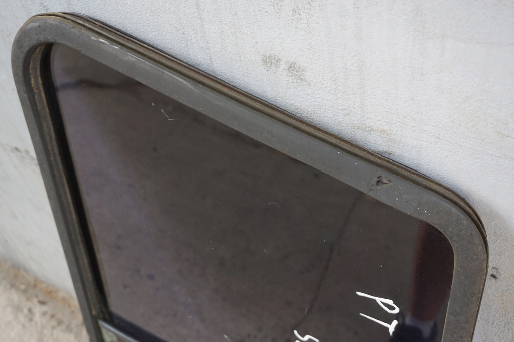 фото №6, Nissan patrol скло бічна кузовна правий задня 5d gr y60