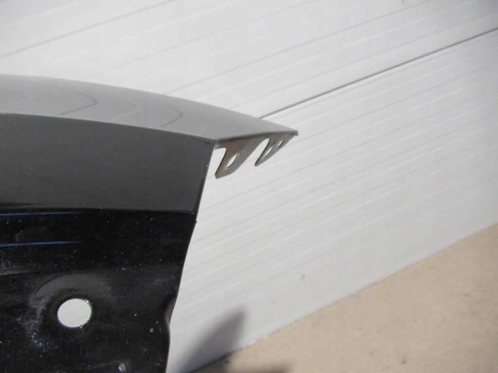 Крыло  audi q8 4m8 оригинал bardzo хороший с Разборки