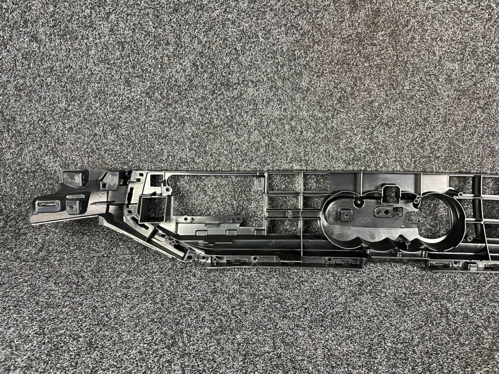 фото №6, Audi a6 c8 каркас усилитель решетка решётка 4k0807233a новый