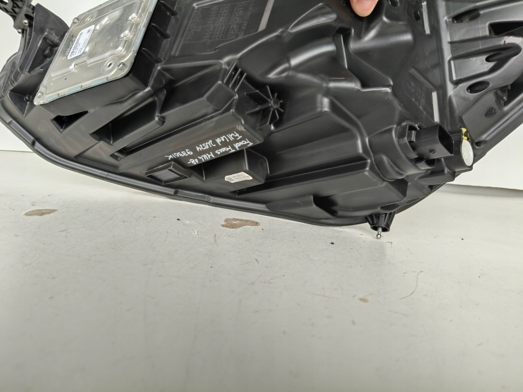 Купить Фара правый  фара ford focus mk4 18- full led