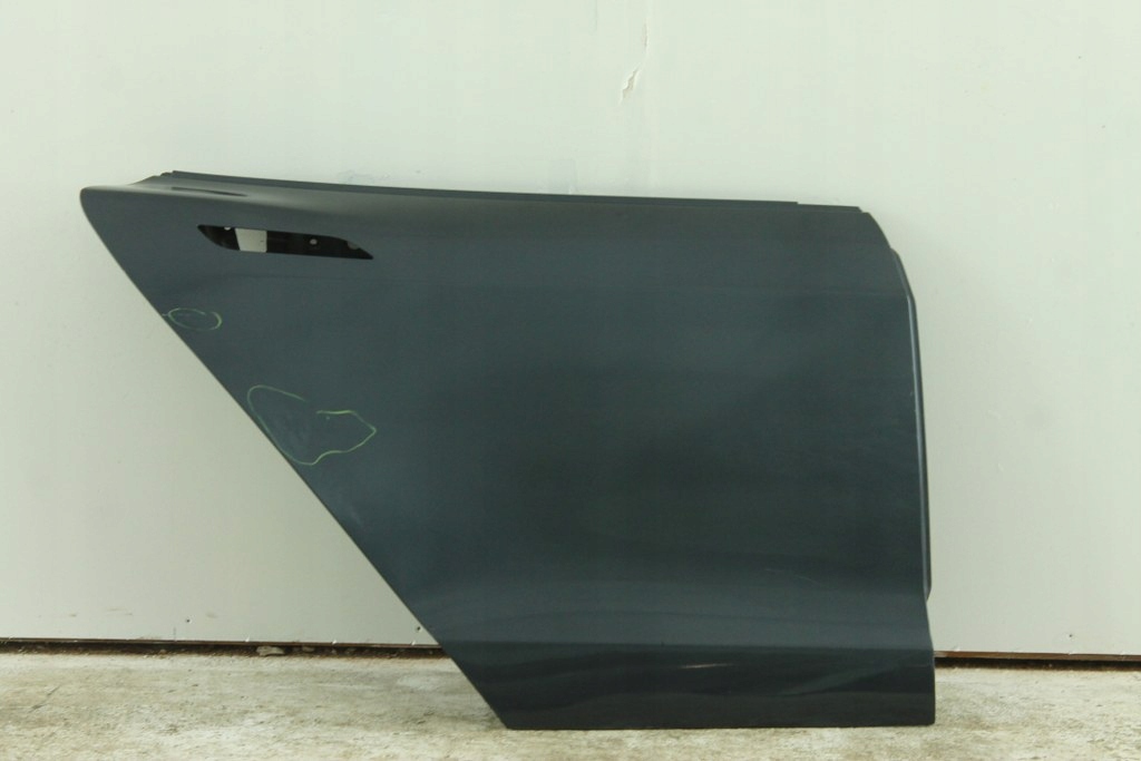 Купить Tesla s дверь правое задняя wyprowadzone