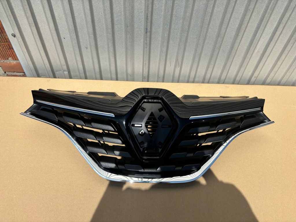 фото №1, Renault kadjar 2015 - решётка радиатора решётка радиатора nowa