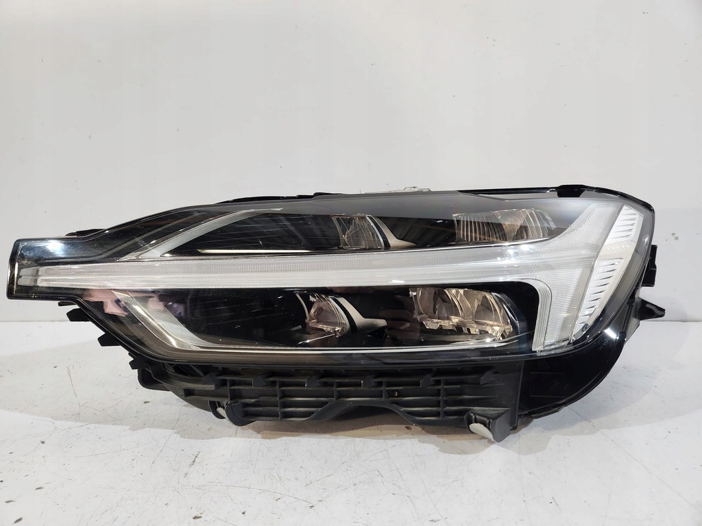 фото №1, Volvo s60 v60 лампа full led система l - 17133