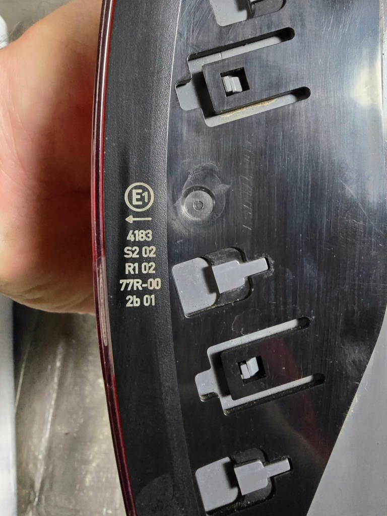 Mercedes e-klasa w213 a213 213 універсал 16- фара ліве ліва задні задня європа Доставка