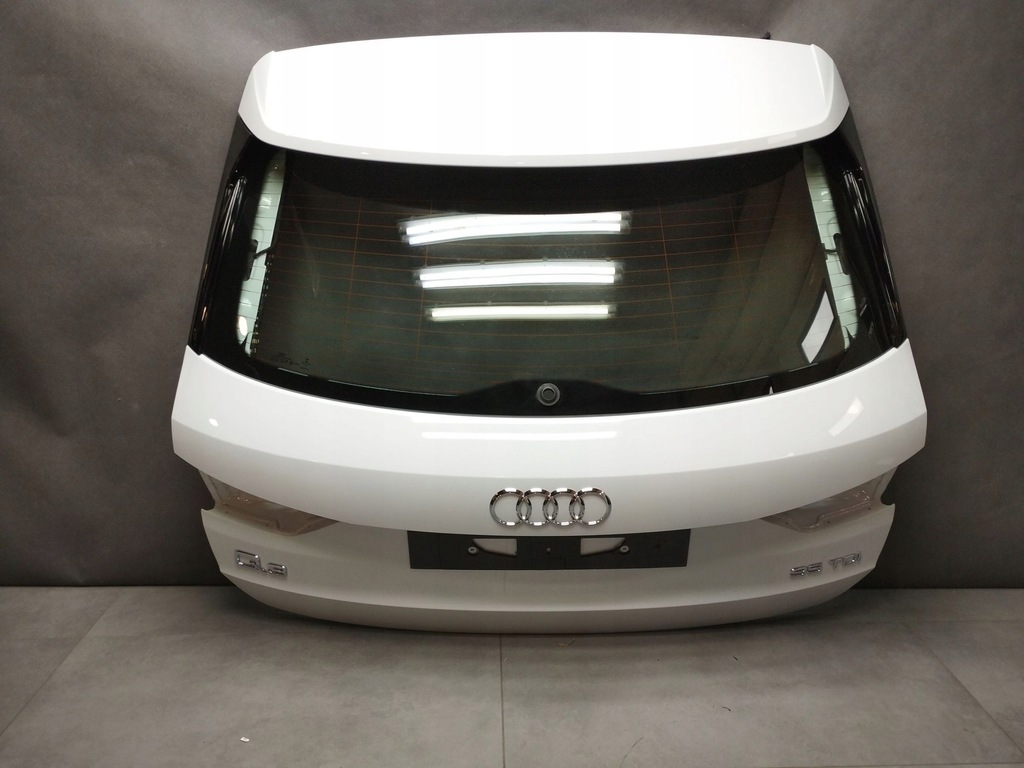 фото №1, Audi q3 f3 83a крышка багажника задняя стекло ls9r