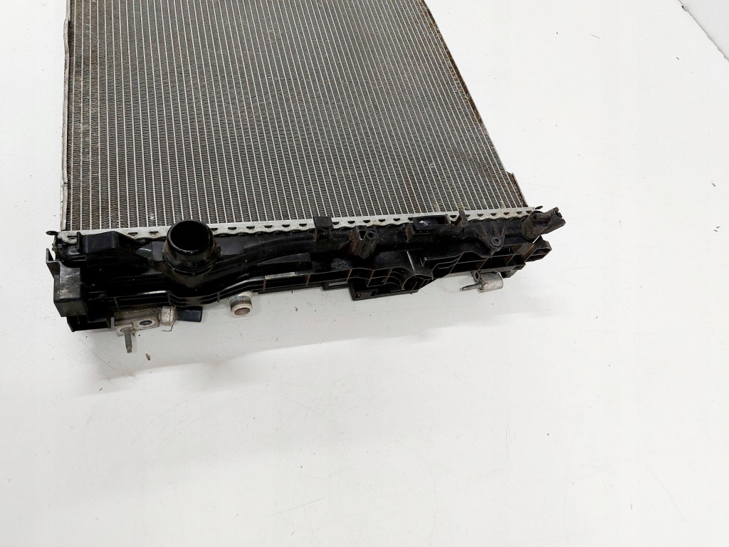 Mercedes w213 2.0 cgi радиатор воды кондиционер гибрид Доставка