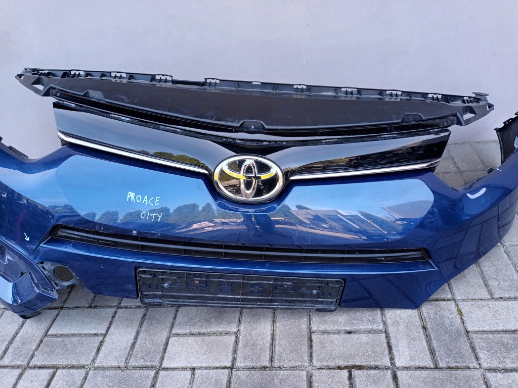 Бампер передній toyota proace city перед + решітка Доставка