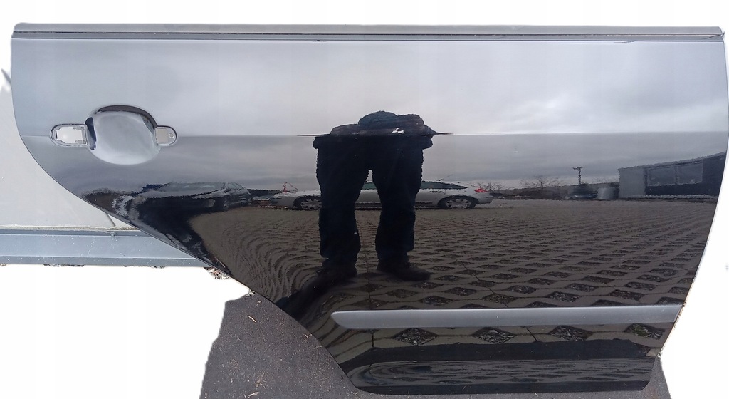 фото №1, Дверь обшивка дверь правый задняя vw golf v plus чёрные lo41