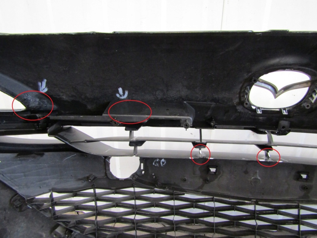 Купити Бампер перед передній mazda 3 ii 08-11