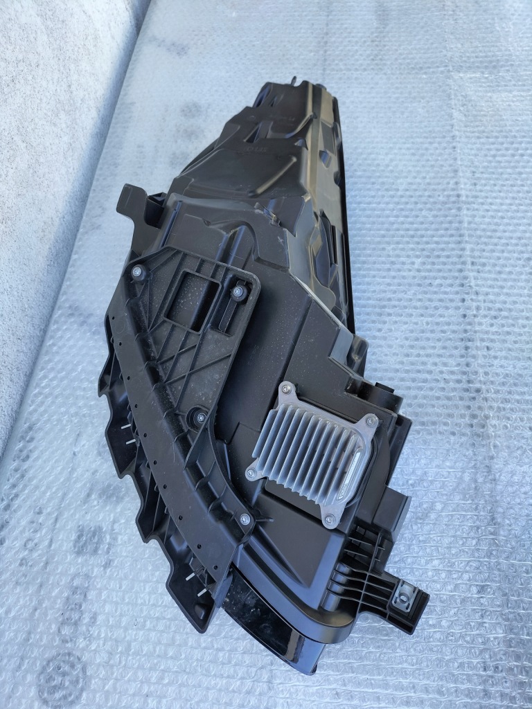 фото №9, Tesla 3 tesla y фара левый 01531915 szczecin-gorzów- poznań 2477