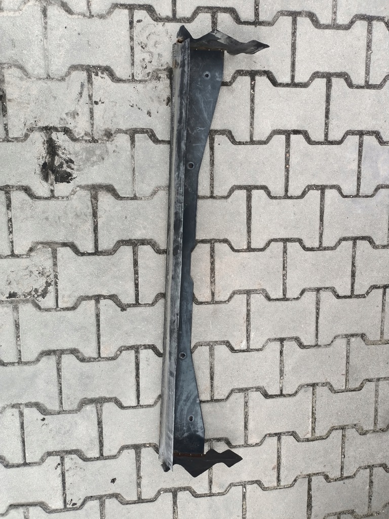 фото №1, Кронштейн кронштейн с резиновый элемент бампера scania r s