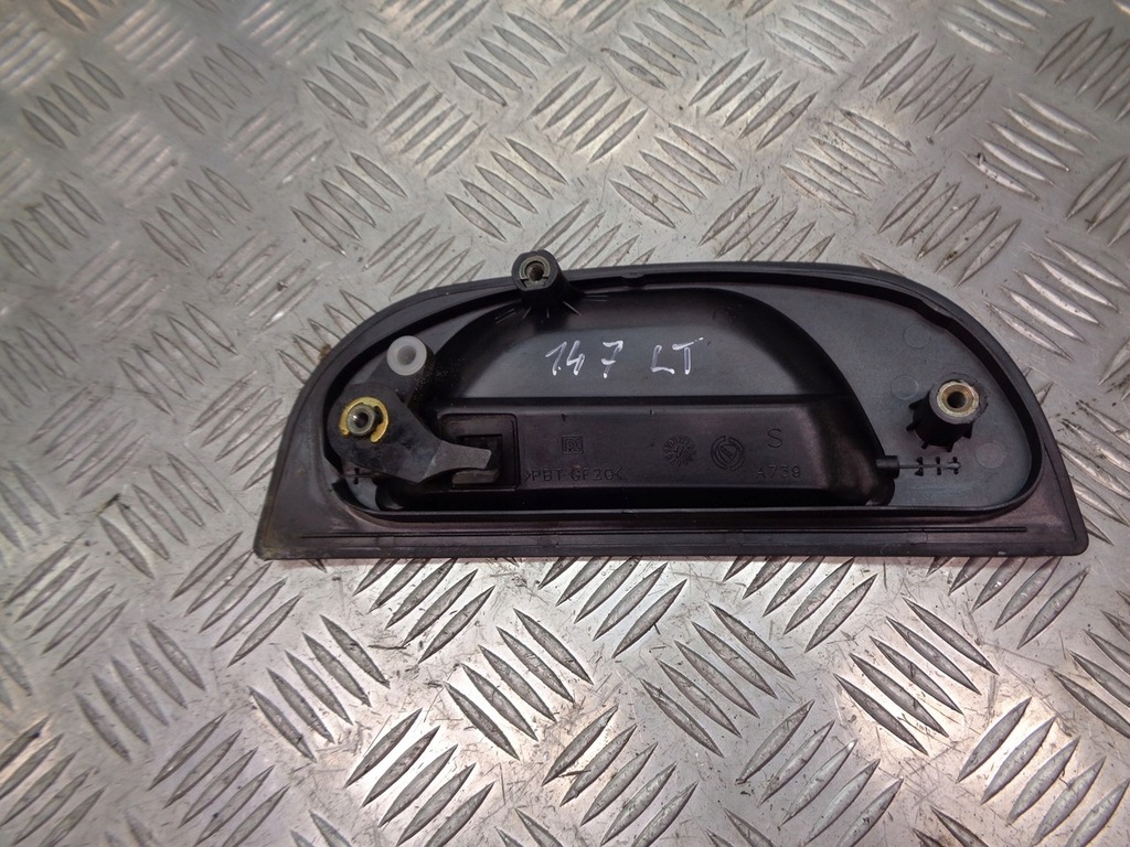 фото №2, Ручка кришки багажника alfa romeo 147