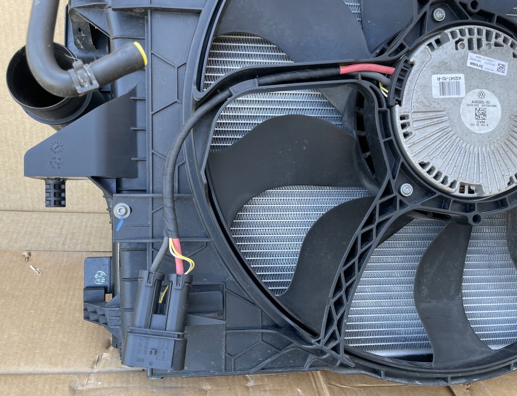 фото №12, Радіатор вентилятор vw t5 lift t6 multivan 2.0 tdi jak nowe комплект