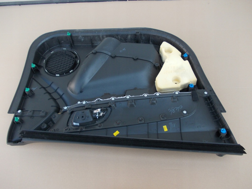 фото №8, Обивка дверь правый перед chevrolet cruze