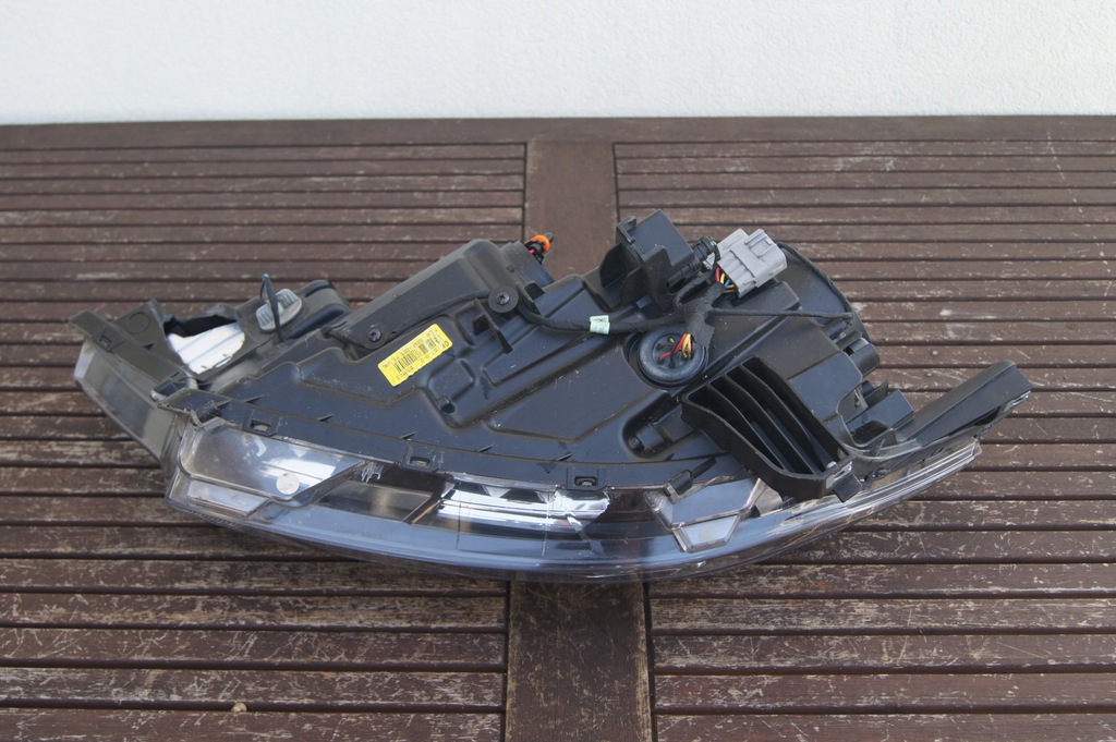 фото №6, Лампа mitsubishi outlander h7+hb3+led правая europa