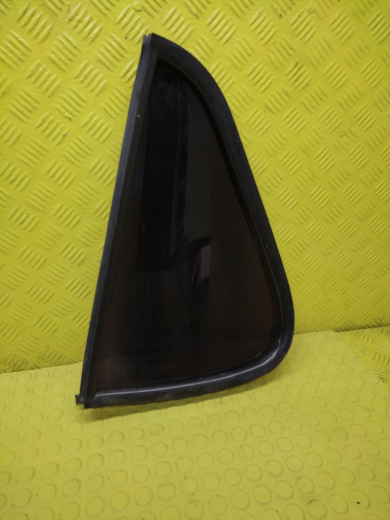 фото №2, Tata safari стекло дверь правый задняя малый