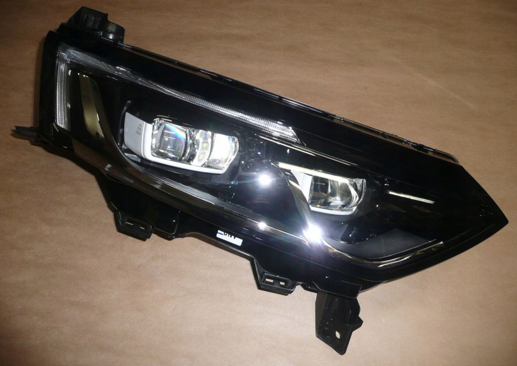 фото №2, Лампа перед права renault koleos ii 2 full led 260109289r
