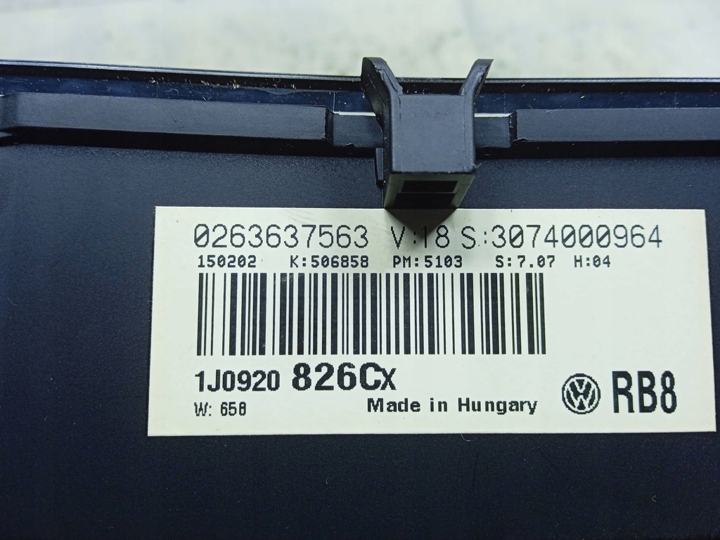 фото №5, Счетчик приборы 1j0920826cx vw golf iv 1.9tdi