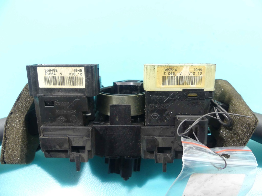 фото №9, Переключатель света поворотники renault оригинальный номер 36948b