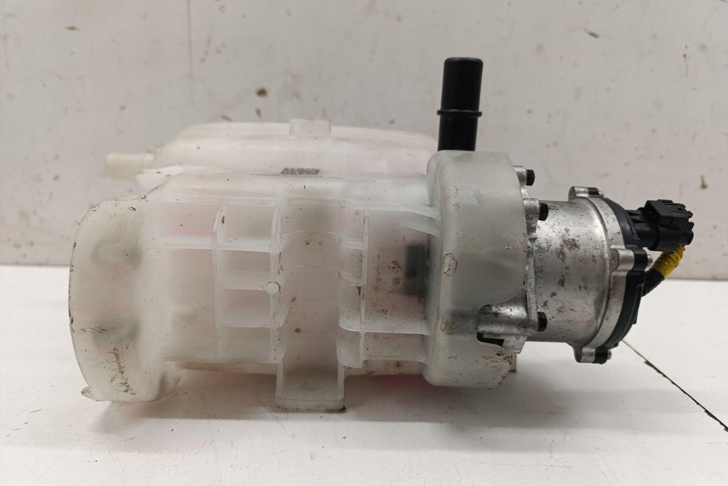 фото №6, Бачок расширительный kia niro 25429ao000 electric 150kw 2023