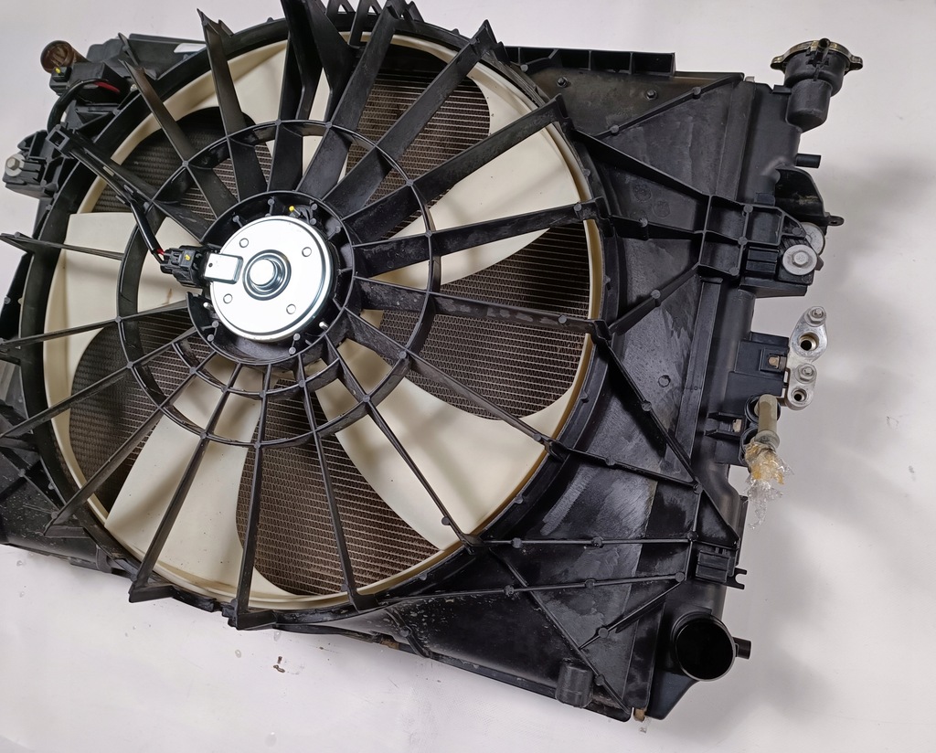 фото №11, Радіатор радіатор комплект dodge ram 1500 5.7 2013 -