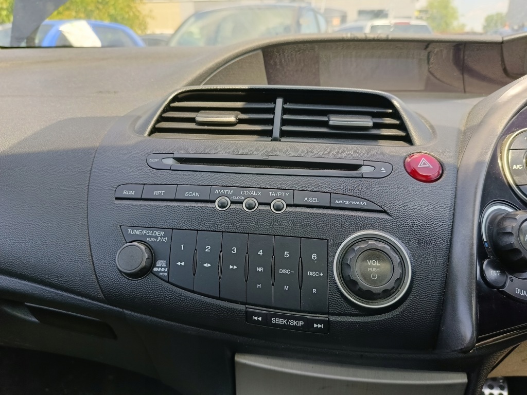 Купить Honda civic 8 viii ufo 06-11 радио оригинальные cd отсутствует код