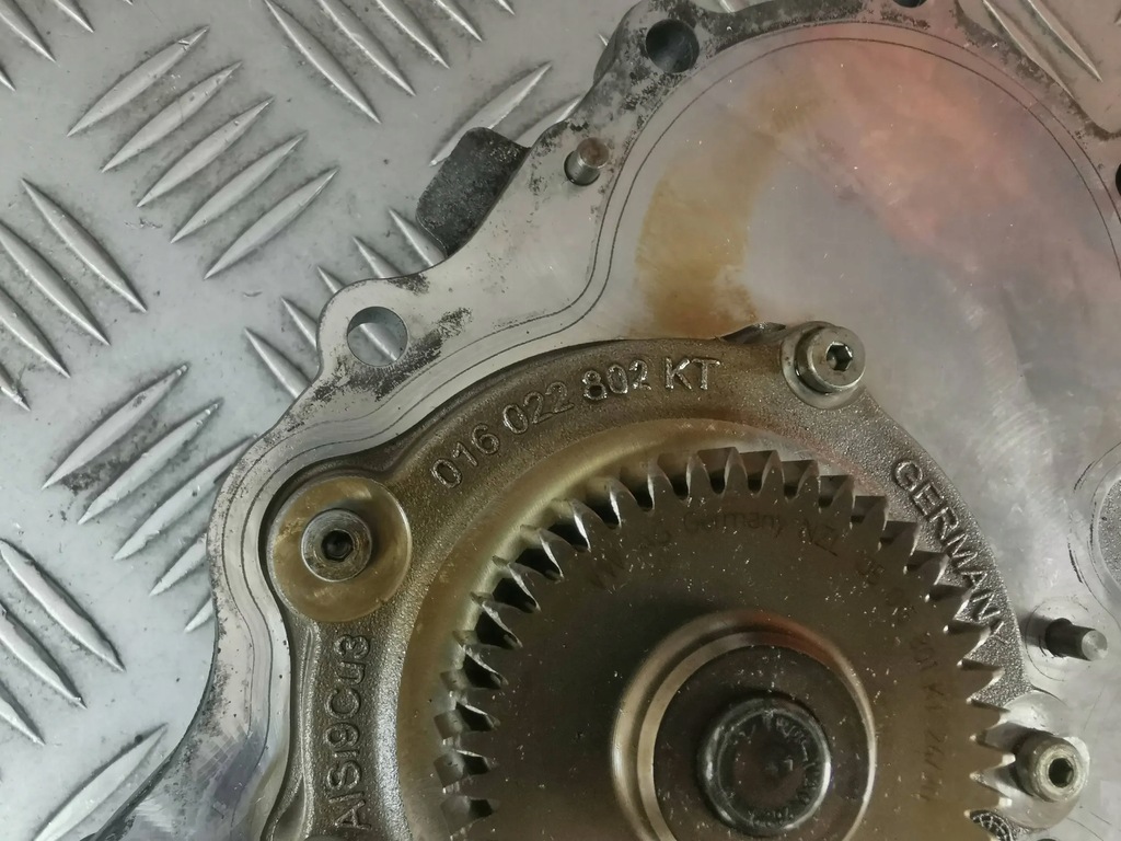 фото №5, Насос wody audi rs q8/porsche оригинальный номер 7584450