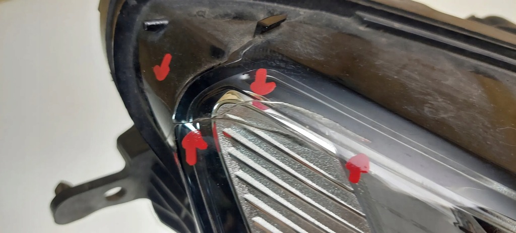 фото №7, Volvo v60 2020 лампы передние