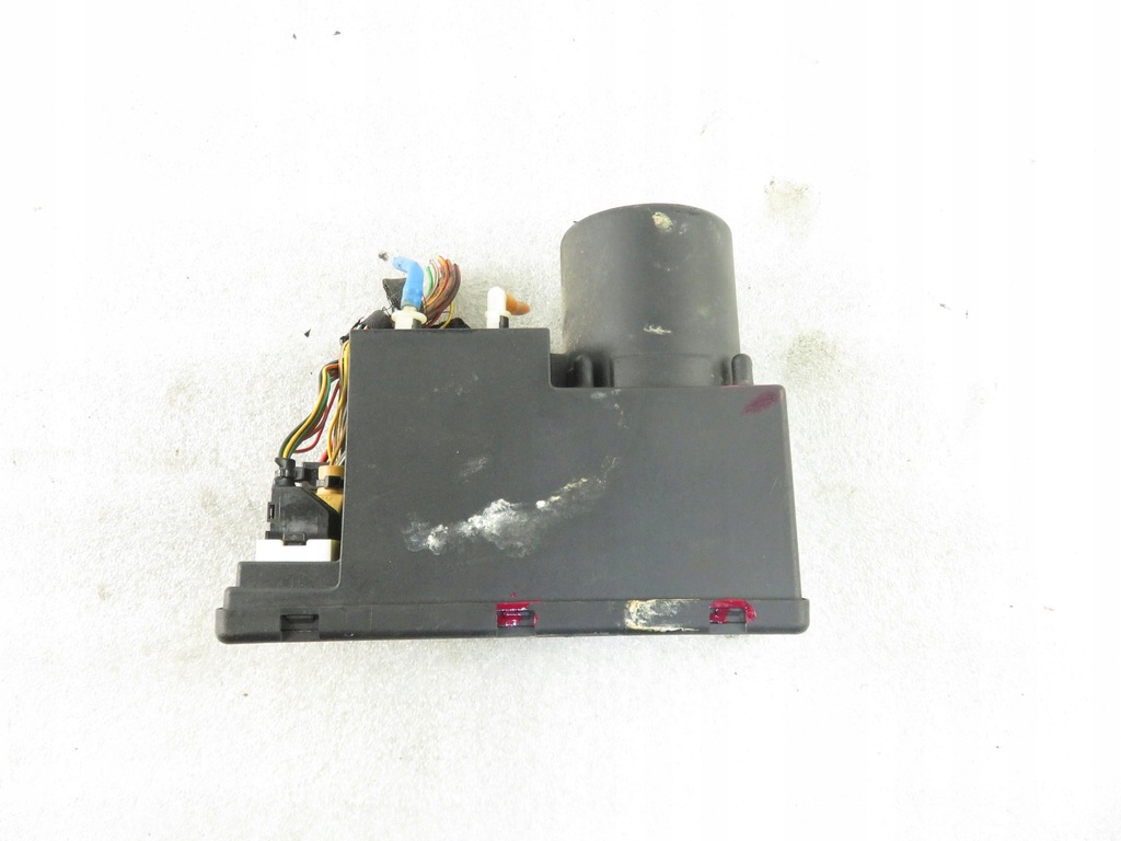 фото №8, Помпа замка центрального audi a3 8l 8l0862257e