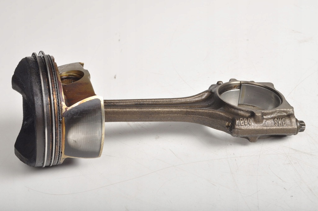 фото №1, Volkswagen passat b6 2.0 fsi поршень з шатун