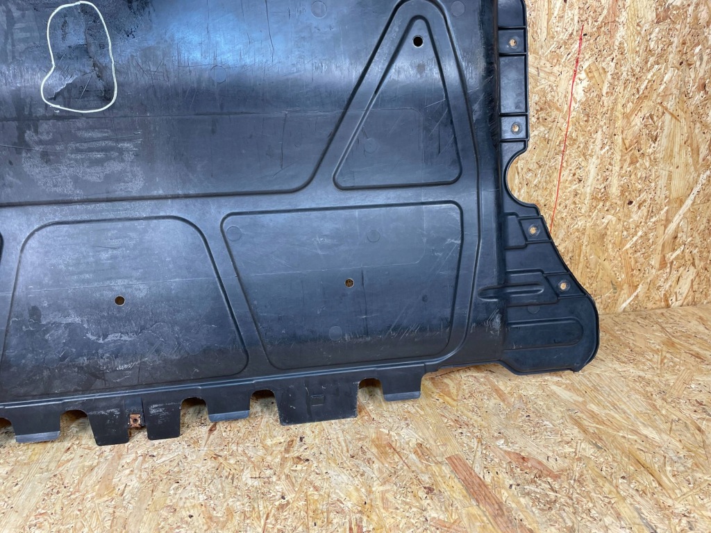 Плита накладка пол под двигатель vw skoda seat audi 5q0825236 с Разборки