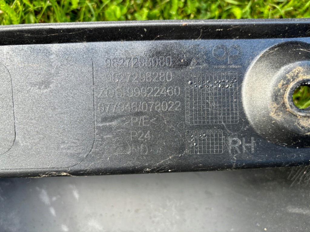 фото №15, Peugeot 2008 ii бампер задній kompletny 4 pdc evl