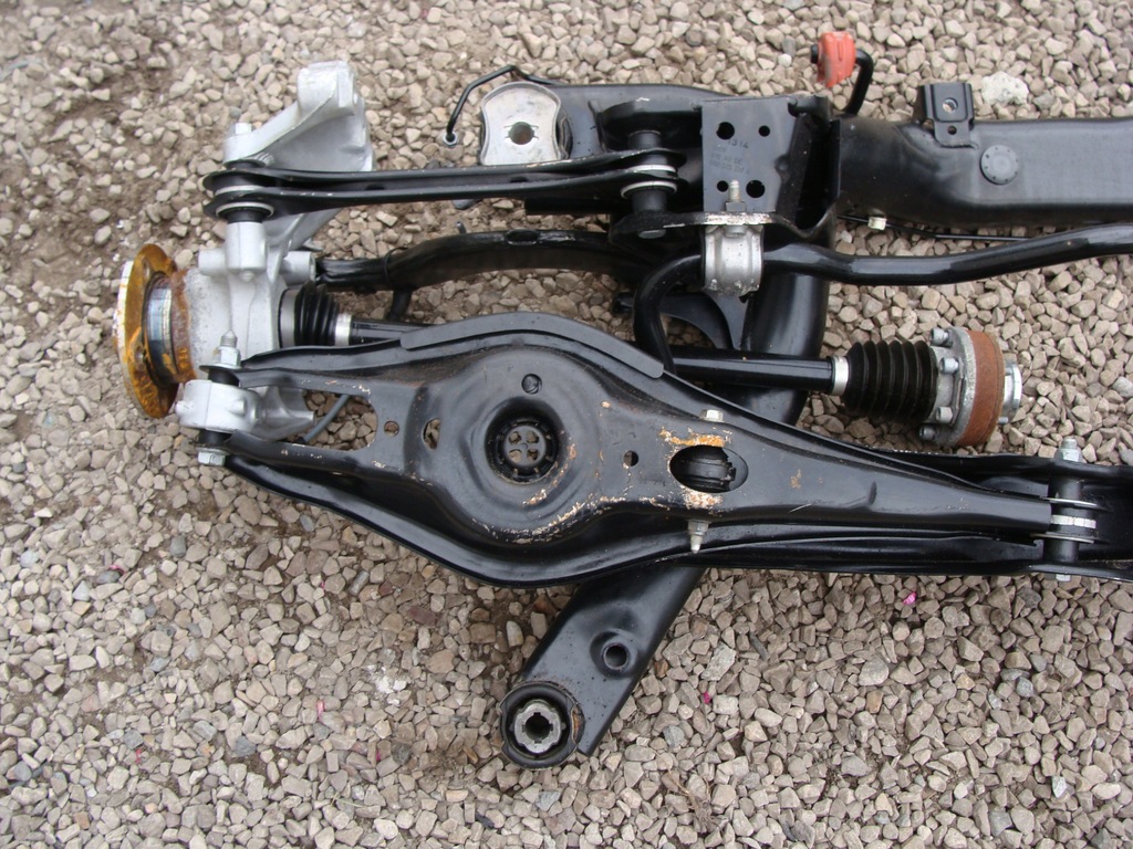 фото №10, Подвеска задние полный audi s3 8v 2.0 tfsi 5q0505285e !!!