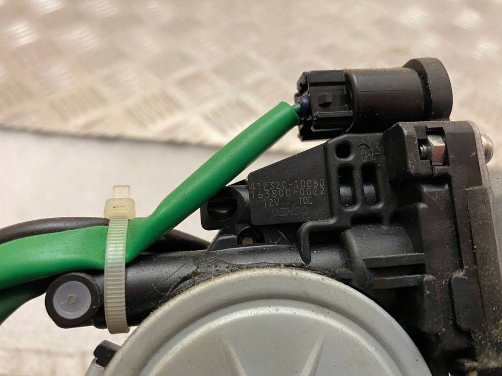 фото №6, Mitsubishi outlander 2020 замок кришки задній / багажника