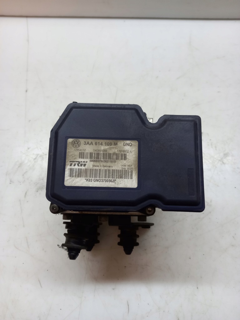 фото №1, Насос тормозная abs vw passat b7 3aa614109m
