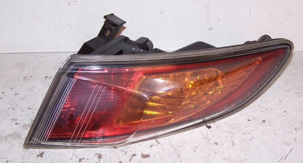 фото №1, Honda civic viii ufo лампа задня задня права
