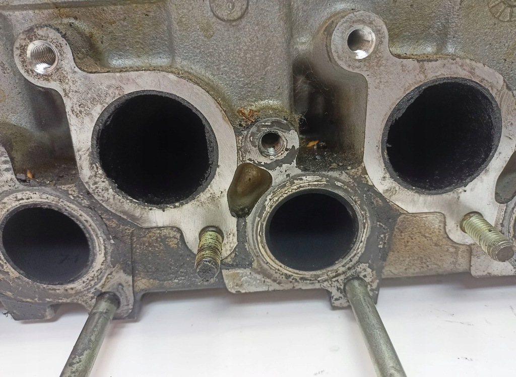 фото №12, Головка peugeot 406