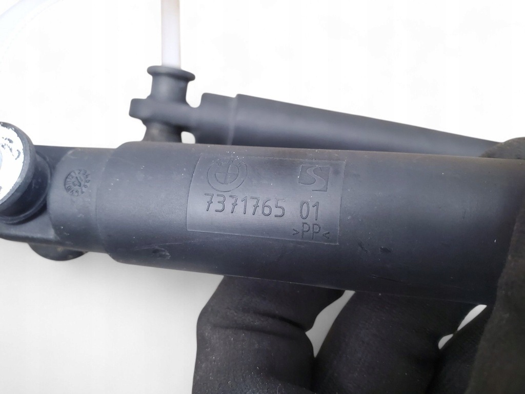 фото №5, Bmw x5 f15 7371765 комплект отбойник / ограничитель крышки задний багажника