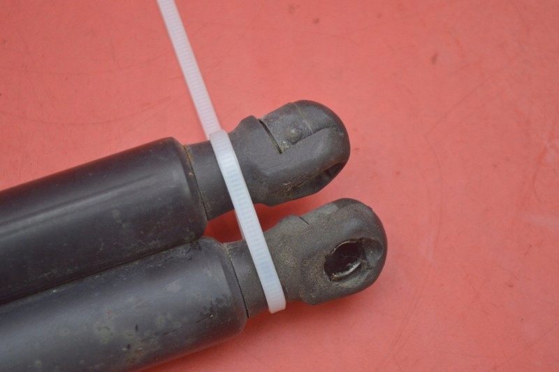 фото №9, Привід амортизатори кришки bm51-a406a10-ad ford focus mk3 5d hb 11-15